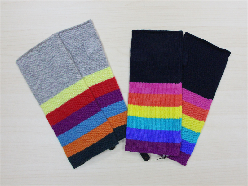 Cashmere Mitten with Rianbow colors WG-06-C
