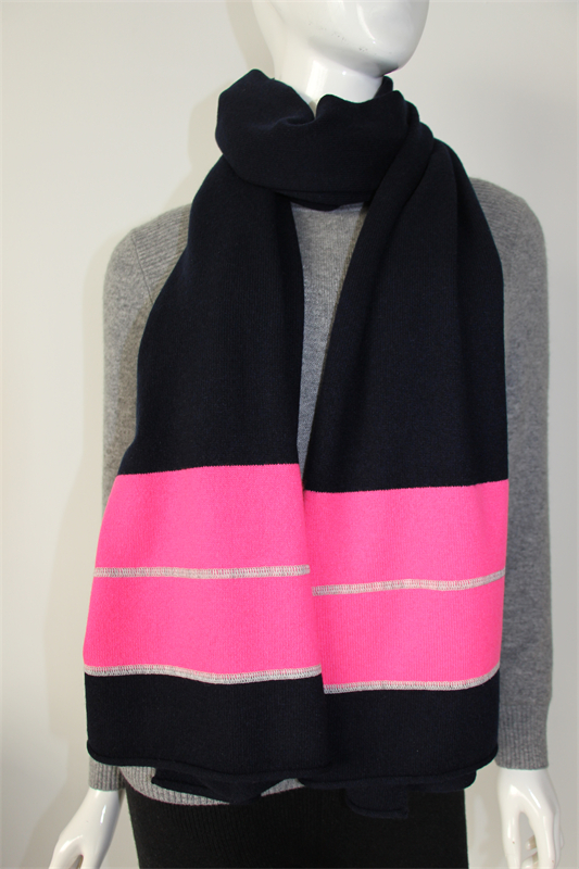 100% Cashmere Scarf