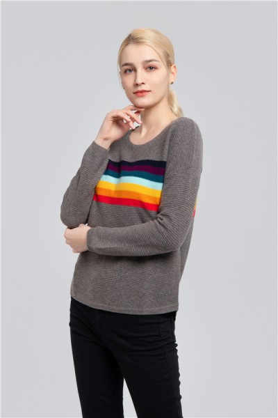 Round neck cashmere sweater with rainbow contrast colors